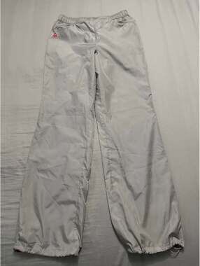 Le Coq Sportif gray track pants Womens Size 28 Used Like New